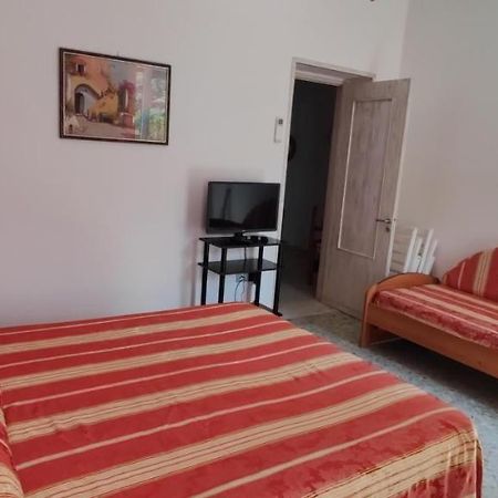 Chiaia Apartments Ponza Eksteriør billede