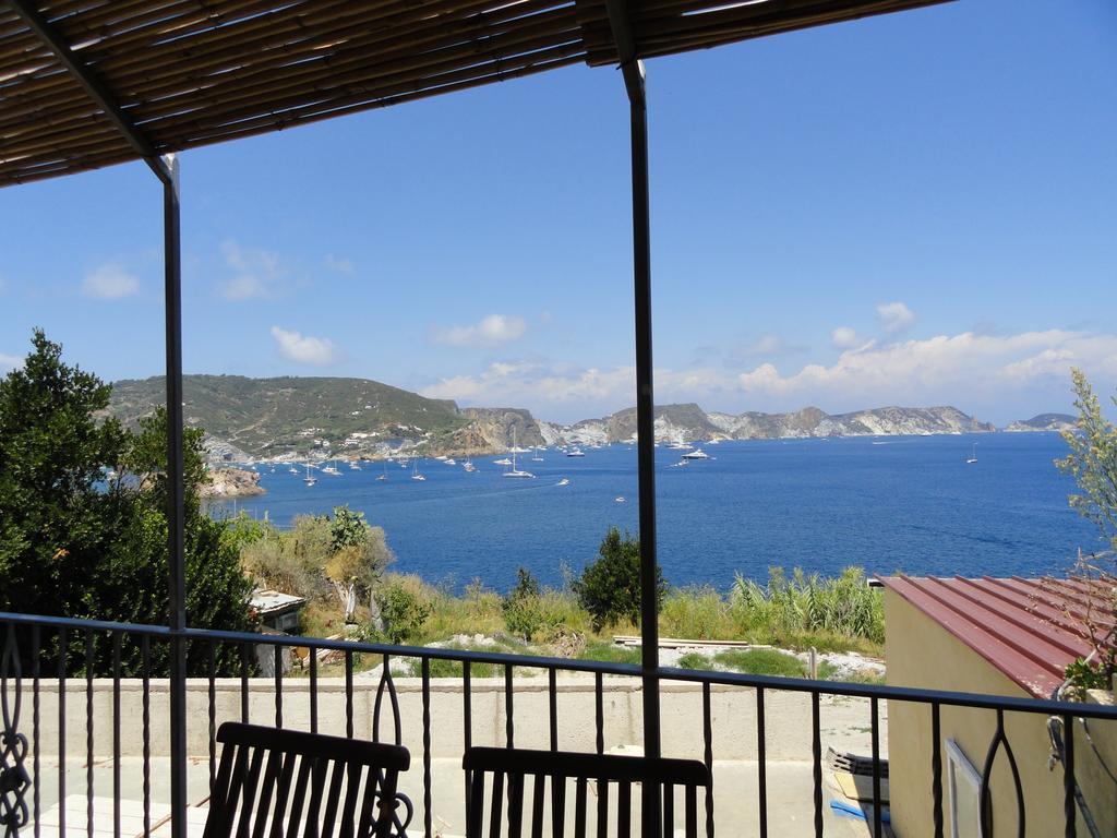 Chiaia Apartments Ponza Værelse billede