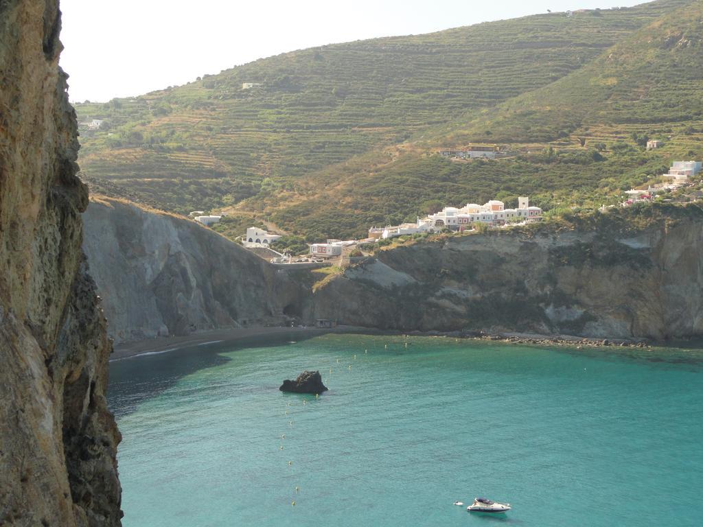 Chiaia Apartments Ponza Værelse billede