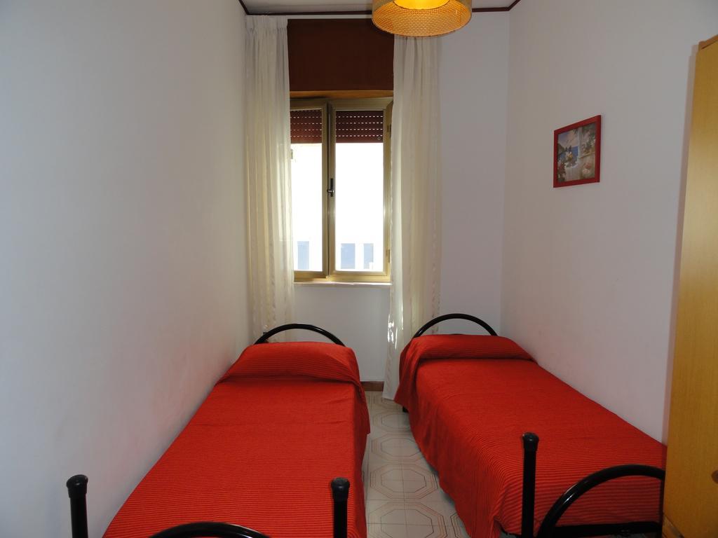 Chiaia Apartments Ponza Eksteriør billede