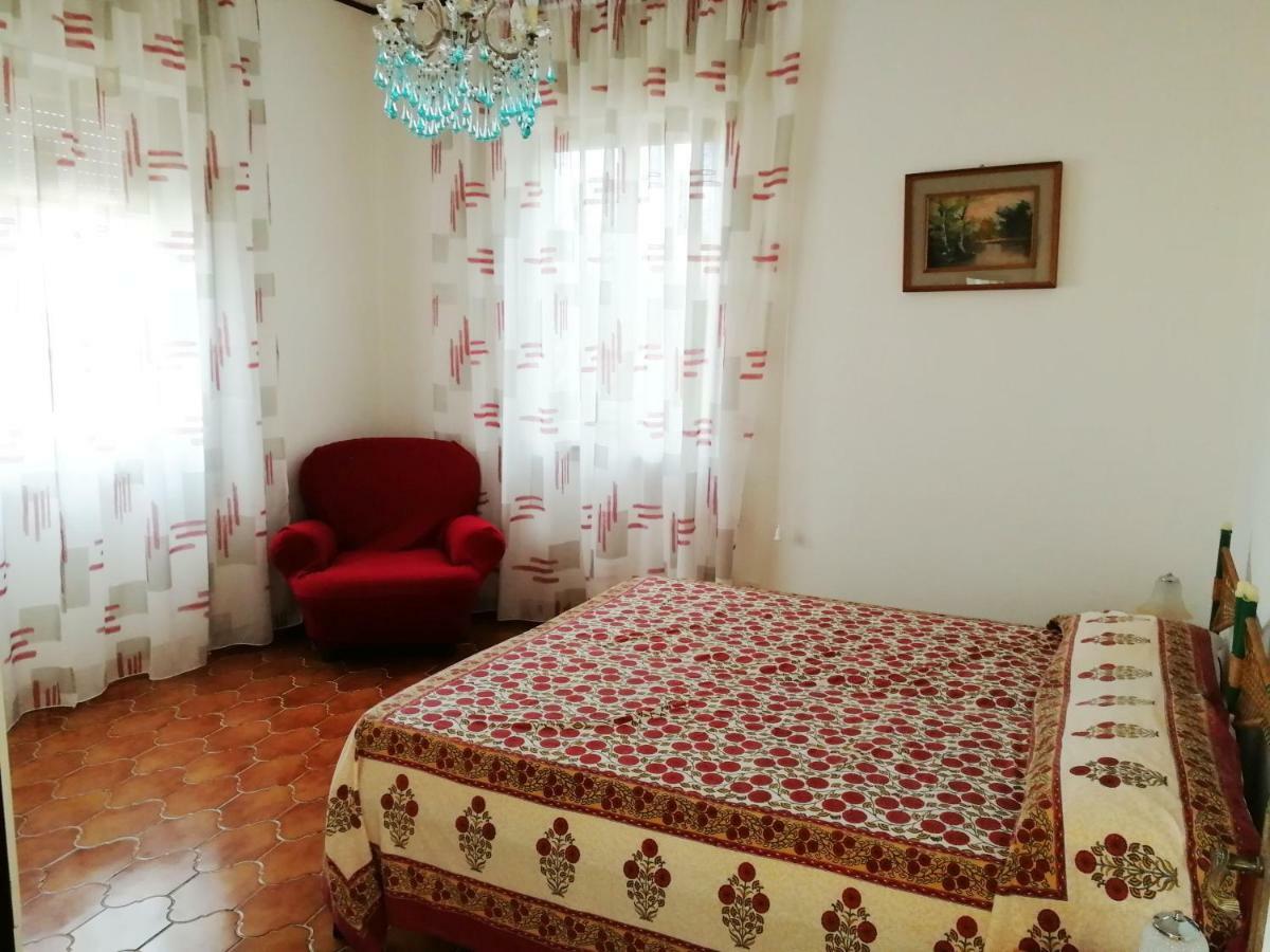 Chiaia Apartments Ponza Eksteriør billede