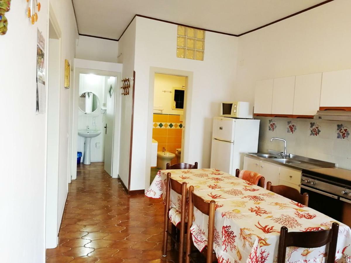 Chiaia Apartments Ponza Eksteriør billede