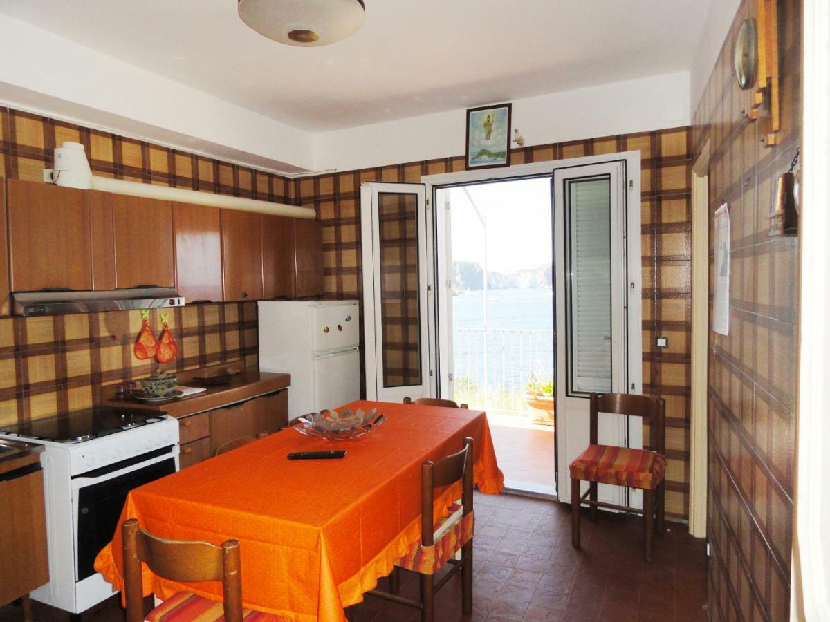 Chiaia Apartments Ponza Eksteriør billede